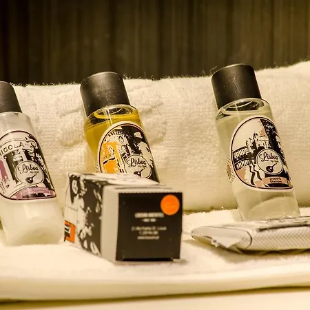 Avenue - Free Parking ליסבון